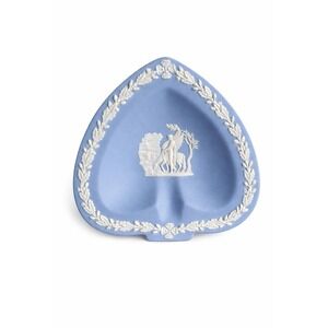 Wedgwood 4.25" X 4.25"Jasperware Spade Trinket Dish Pegasus Bas-Relief Vintage